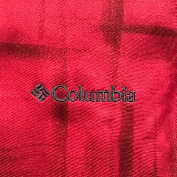 Columbia Women's Vibrant Red Jacket - Picture 3 of 4